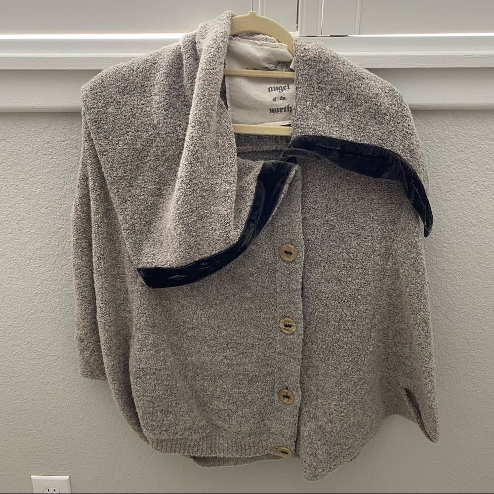 ✨Anthropologie:Angel of the North✨ Cape Poncho